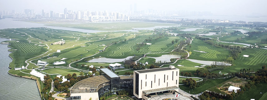 Golf explosion in China