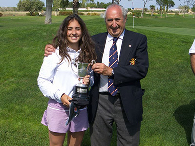 Ana Peláez gana por segundo año consecutivo el Campeonato de España Femenino de Pitch & Putt