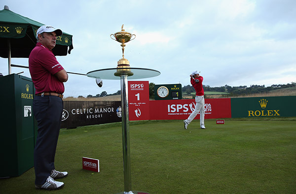 Kofstad uses Ryder Cup inspiration to lead in Wales