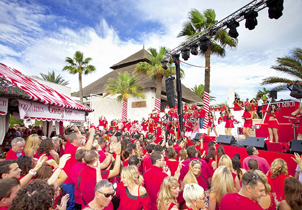 Nikki Beach Marbella celebró su Fiesta Roja de Clausura de la Temporada 2013