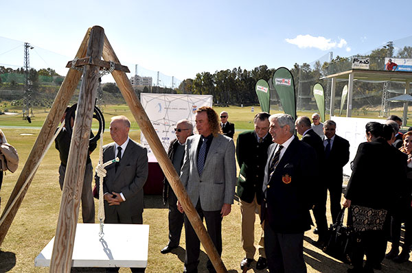 Primera piedra de la casa club de la Escuela de Golf Municipal Miguel Ángel Jiménez