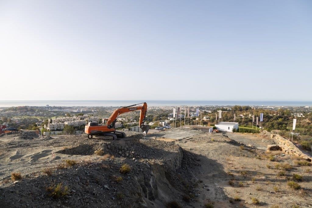 The View Marbella, el balcón del lujo y el golf, inicia su construcción
