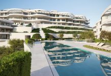 A global housing concept by The View Marbella The View Marbella_Lap pool - Golf Circus