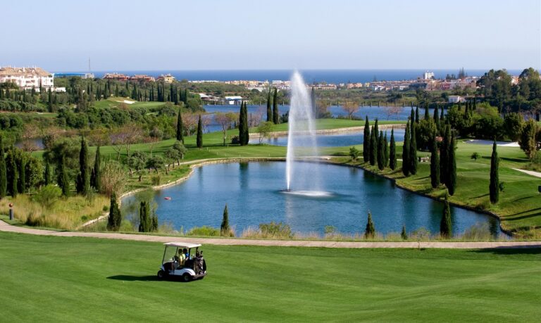 Benahavís abre su paraíso de golf