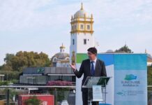 Marín subraya el interés del turismo de cruceros para Andalucía
