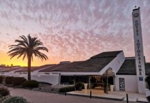 Hotel Encinar de Sotogrande. Renewing the history and essence of Sotogrande Fachada hotel Encinar de Sotogrande