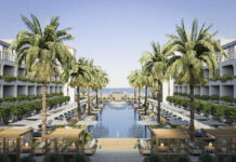 METT Hotels & Resorts Marbella Estepona, el destino perfecto para celebrar la vida METT AZURE POOL