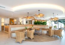 La Cala Resort: Entrevista a Brian Deegan, Jefe de cocina y Natalia Díaz Head Marketing interior clubhouse restaurant La Cala Resort
