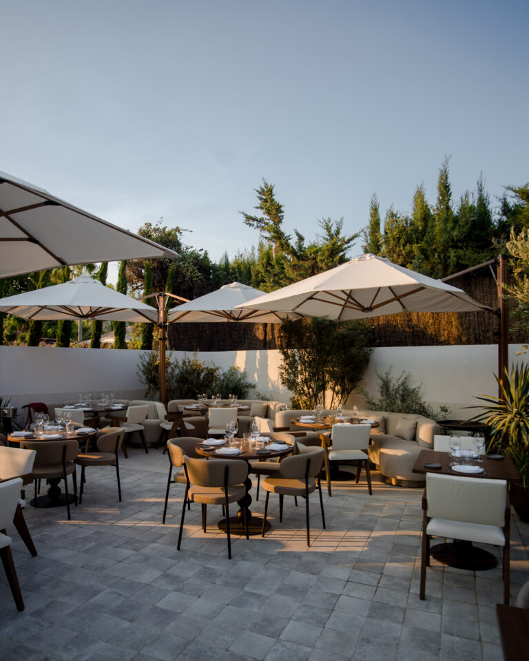 Terraza Roostiq Marbella