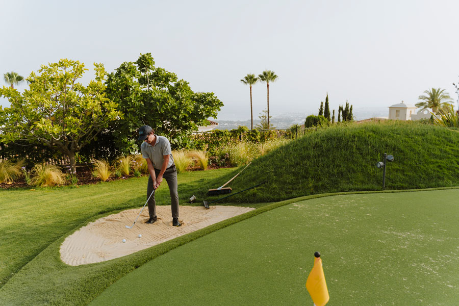 UNICESPED PITCH AND PUTT GOLF ADVENTURE (2)