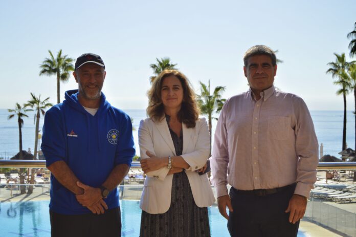 Holiday World Pickerball- Miguel Aróstegui, Mari Francis Peñarroya y Juan Luis Cebrián Holiday World Pickerball- Miguel Aróstegui, Mari Francis Peñarroya y Juan Luis Cebrián