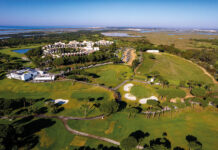 Golf El Rompido: la evolución de uno de los referentes del golf en Huelva 'Vista aérea de los 36 hoyos de Golf El Rompido entre marismas y pinares, Huelva'