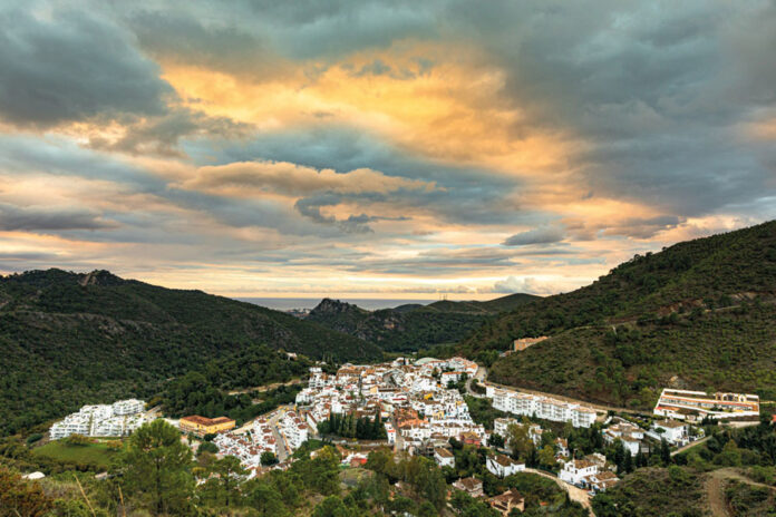 Benahavis pueblo